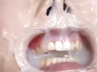 Arousign宝贝被钉在三人组中